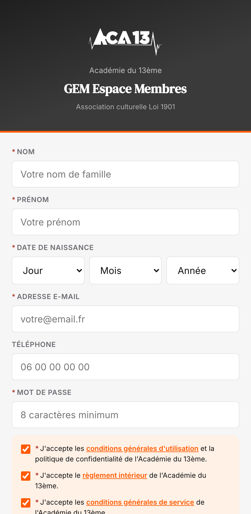 Formulaire d'inscription mobile de l'espace membres de l'Académie du 13 : identité, coordonnées et acceptation des conditions.